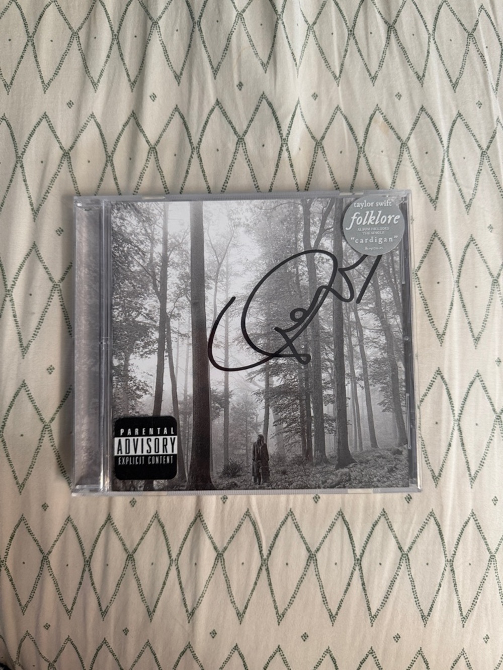 Taylor Swift Black & White Autographed 'folklore' CD WITH HEART